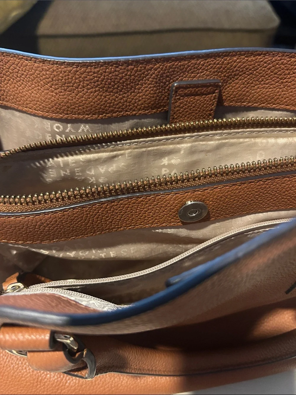 kate spade spacious pebbled